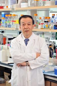 Профессор медицины Чикагского университета Юсуке Накамура (Yusuke Nakamura), MD, PhD.