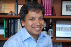 Дипак Шривастава (Deepak Srivastava), MD, директор Института сердечно-сосудистых заболеваний Гладстона (Gladstone Institute of Cardiovascular Disease).