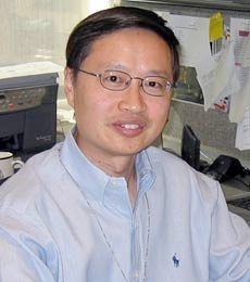 Линджао Чэн (Linzhao Cheng), PhD, адъюнкт-профессор Университета Джонса  Хопкинса.